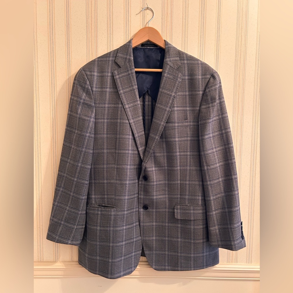 Hart Schaffner Marx plaid sport coat